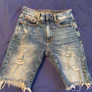 AE JEAN SHORTS